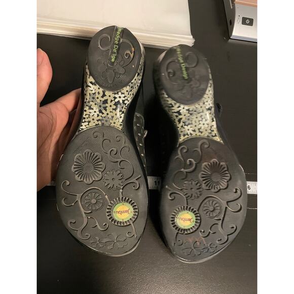 Jambu Shoes Womens Size 8 Medium Mary Jane Wedge Memory Foam Floral Cutout Heel - Picture 10 of 12